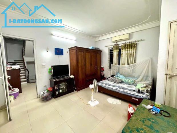 Bán nhà 5 tầng Võng Thị - Diện tích 50m2 - Hai mặt thoáng - Đường ô tô tránh 16 TỶ - 2