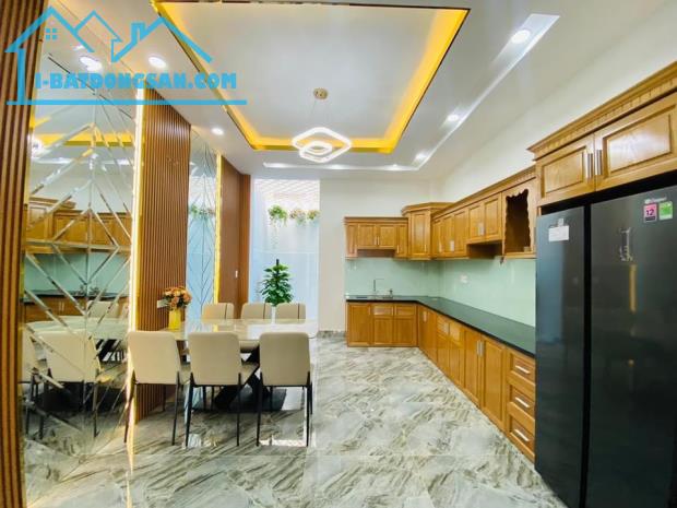 Bán nhà ở đường Trần Quốc Toản, phường Võ Thị Sáu, quận 3, giá 3 tỷ 100 triệu - 4