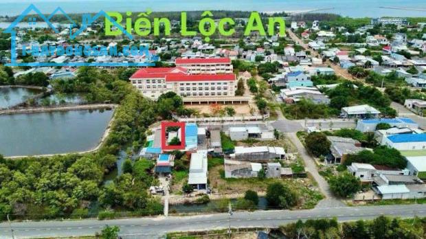 Bán gấp nhà cấp 4 ngay trường học cấp 1 xã Lộc An Bà Rịa Vũng Tàu