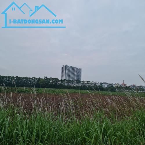 35m2 trục đường 22m kinh doanh tại Trâu Quỳ, Gia Lâm. Lh 0989894845 - 2