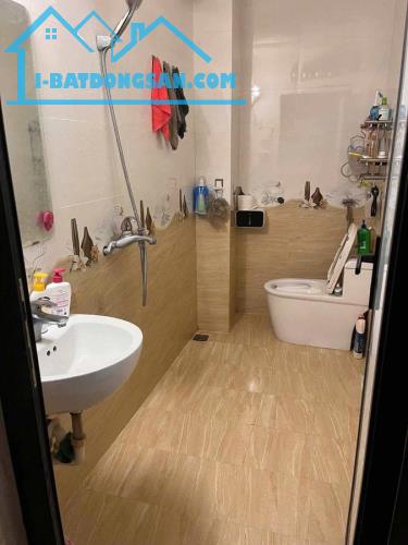 Bán nhà Cầu Giấy Cầu Giấy Sổ 40m 5 tầng giá nhỉnh 8,6 tỷ - 5