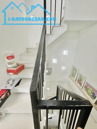 Bán nhà Thành Thái, Q.10, Hẻm Khủng 5m, 8x  tỷ - 2