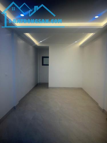 Nhà An Dương 6 tầng - Có thang máy - Hai mặt thoáng - Sổ đỏ vuông đẹp 47m2 - 2