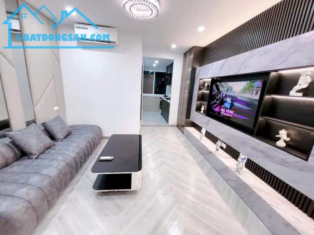 CẦN BÁN CĂN HỘ TẬP THỂ MẶT PHỐ THI SÁCH - TRẦN XUÂN SOẠN, HBT, 75M2, FULL NỘI THẤT - VỀ Ơ