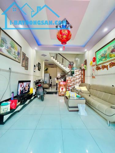 Hẻm ô tô thông 4x14m (nở hậu) – Nhà 3 tầng Gò Dầu Tân Quý Nhỉnh 6 Tỷ - 2