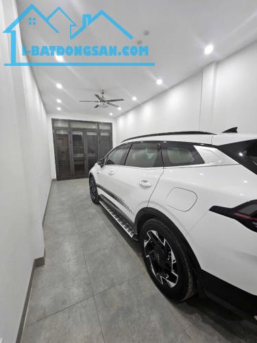 Bán nhà Hồ Đền Lừ 6 tầng thang máy khu phân lô đẳng cấp vỉa hè ô tô tránh 50m2 giá 19 tỷ
