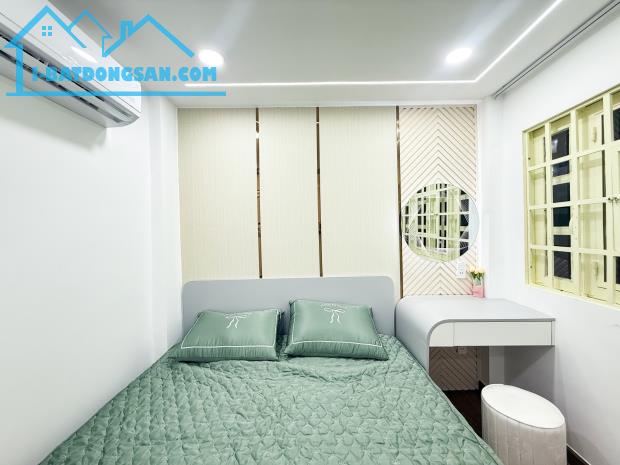 🌈3.96 TỶ - HẺM XE HƠI - SAU CĂN MẶT TIỀN NGUYỄN VĂN ĐẬU, P5 BÌNH THẠNH - 4 TẦNG CÓ SÂN TH - 1