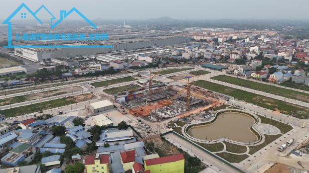 Ra hàng tầng 8 tầng 10 chung cư thương mại Yên Bình Complex vốn ban đầu chỉ 400tr căn 2 PN - 2