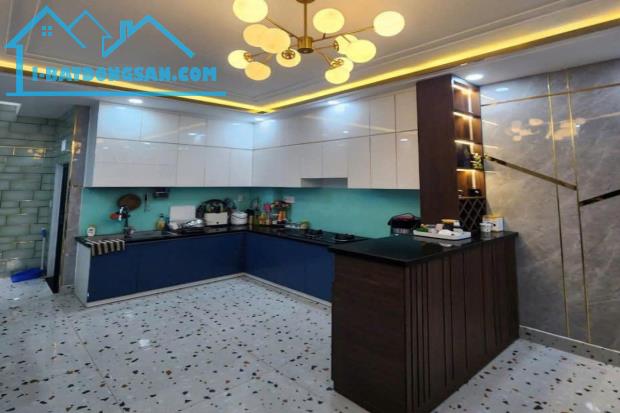 Bán nhà hẻm 6m, Đường Số 3, Gò Vấp, 68 m² (4m x 17m), kinh doanh - Giá 8.1 tỷ TL - 4