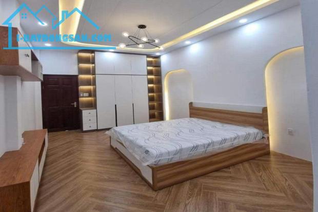 Bán nhà hẻm 6m, Đường Số 3, Gò Vấp, 68 m² (4m x 17m), kinh doanh - Giá 8.1 tỷ TL - 5