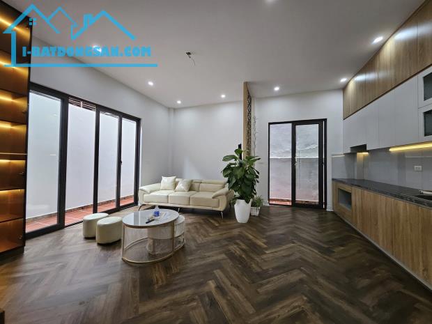 NHÀ ĐẸP THANH TRÌ – SỔ ĐỎ NỞ HẬU - FULL NỘI THẤT - 65m² - 1