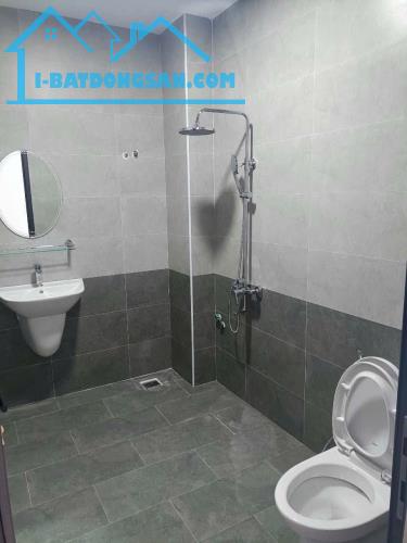 Giảm giá bán gấp Nhà đẹp đường Ngô Quyền, Đà Lạt giá 5.2 tỷ chỉ còn 4.6 tỷ