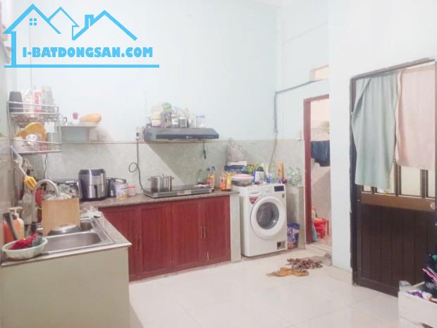 BÁN NHÀ 76M2 MẶT TIỀN ĐƯỜNG, GẦN CHỢ, BV LÊ VĂN THỊNH, Q2. GIÁ 6.X Tỷ - 3
