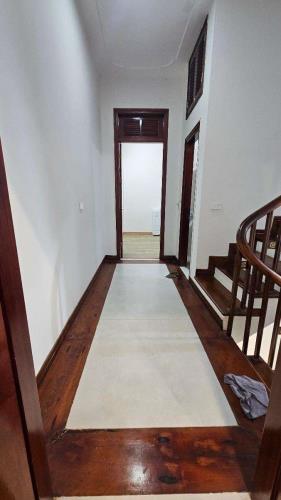 NHÀ MẶT NGÕ - KINH DOANH ĐỈNH - Ô TÔ TRÁNH - BÁN NHÀ ĐƯỜNG LÁNG ( 45M2 * 5T). GIÁ 12.2 TỶ - 5