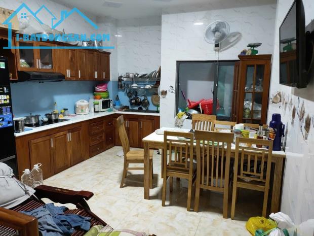 Chính chủ bán nhà 4 tầng đẹp Đỗ Xuân Hợp, gần Xa Lộ Hà Nội, sổ riêng, giá tốt, ở ngay 4pn - 1