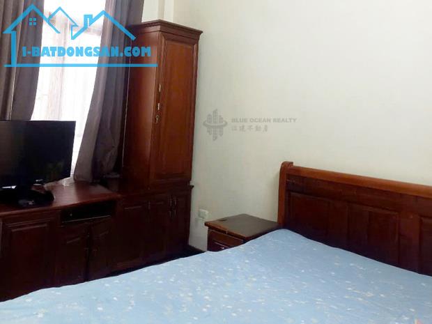 Cần tiền bán nhà 44m² x 4 tầng chắc chắn, mặt tiền 3.7m Lạc Long Quân, phường Nghĩa Đô, - 1