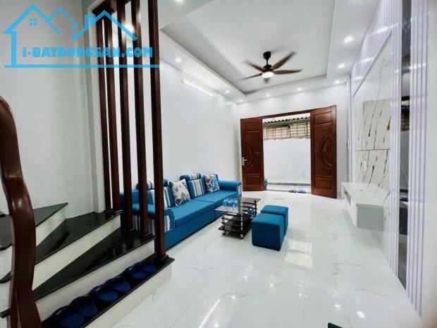 BÁN NHÀ SIÊU ĐẸP XUÂN ĐỈNH – LÔ GÓC – Ô TÔ ĐỖ CỬA – GẦN KĐT NGOẠI GIAO ĐOÀN