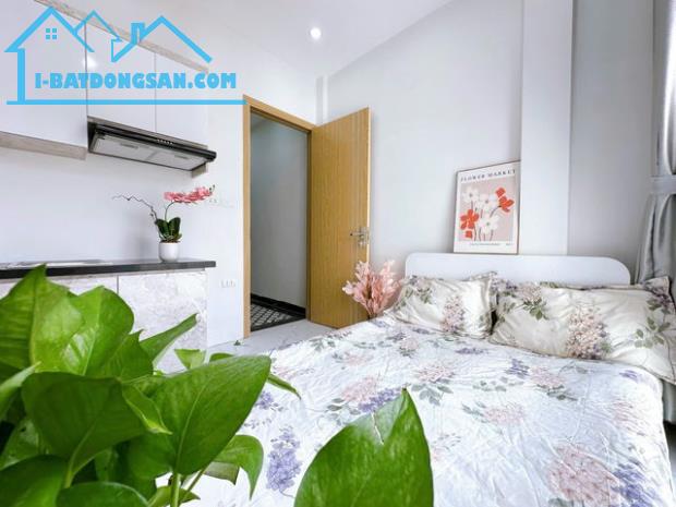 Siêu Phẩm 42m2 Dòng Tiền Cầu Giấy – 12 Phòng Full– Doanh Thu 55 Triệu/Tháng –Chỉ hơn 11TỶ