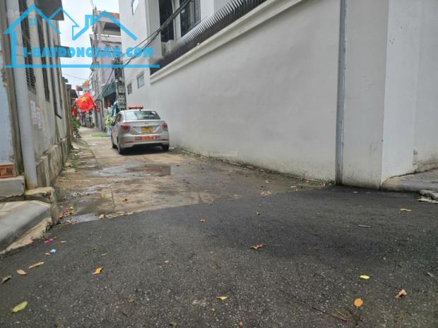 Bán đất Kính Nỗ Uy Nỗ - 105m2 - Đường thông ô tô 7 chỗ - 1