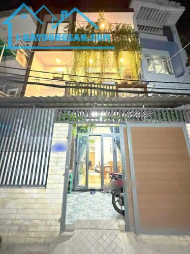 Hẻm xe hơi Tây Thạnh Q.Tân Phú 65m2 3 tầng mới gần Lê Trọng Tấn giá chỉ 5tỷ8 - 3