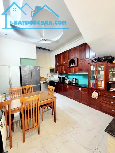 Nhà đẹp mới xây 5PN, Ngay Phạm Văn Đồng, sát Bình Thạnh – Chỉ 6 tỷ hơn - 1