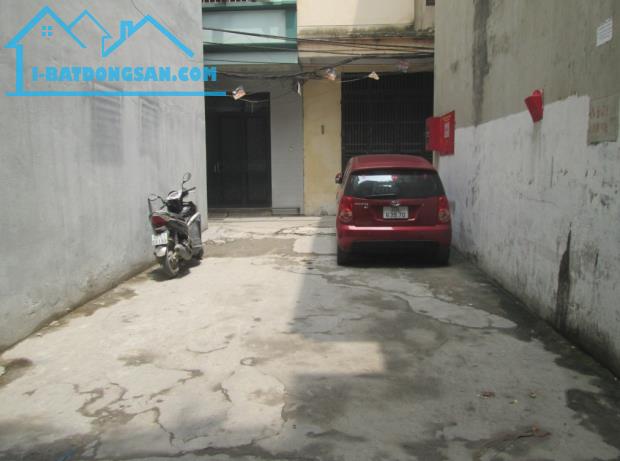 Tôi bán đất ngõ 2 Trần Phú 2 mặt đường ô tô tránh cạnh Làng VKCA 68m2 chỉ 9.9 tỷ. LH 09896 - 1
