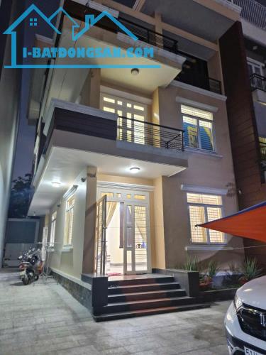MẶT TIỀN CẠNH ĐH NGÂN HÀNG LINH CHIỂU - 234m2 - 3 TẦNG - 1