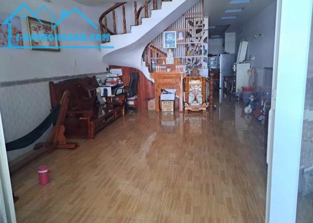 Cần Bán Gấp Nhà 47m2 Đường Nguyễn Ảnh Thủ, Q12 giá 850 Triệu có SHR - 3
