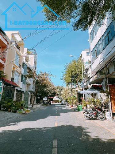Nhà 3 tầng 4x13m, mặt tiền hẻm xe hơi 6m, 1806 Huỳnh Tấn Phát sát chợ Phú Xuân chỉ 5.9 tỷ - 1