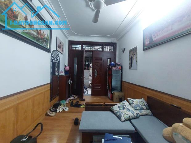 Bồ Đề, long biên, 4 tầng, ô tô đỗ cổng, ngõ thông, kinh doanh. - 1