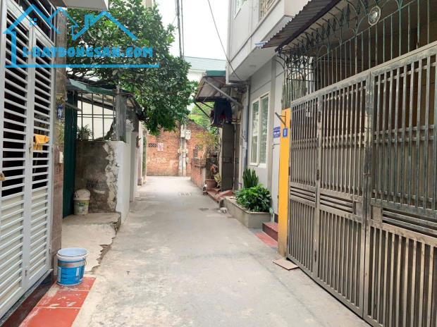 SIÊU HIẾM CCMN MỸ ĐÌNH, 40M,MT 5M, 7 tầng,ngõ 3 gác,dòng tiền 60TR/THÁNG .NHỈNH 12 TỶ