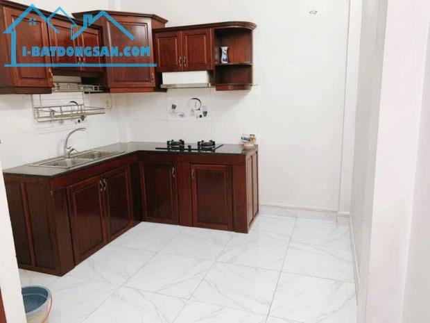 HÀNG HOT !!! TRUNG TÂM TIỆN ÍCH - HẺM XE HƠI ĐẬU CỬA . - 2