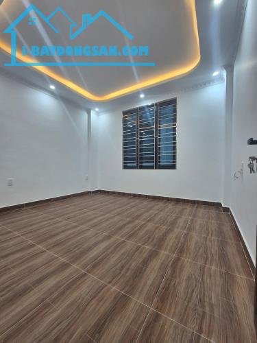 Bán nhà 3 tầng tai Cam Lộ Hùng  Vương , Hồng Bàng Giá 2ty25 - 5