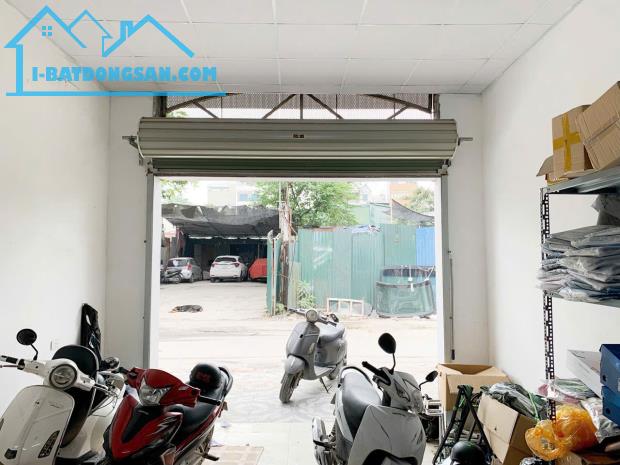 Cho thuê nhà ngõ 1151 Giải Phóng, 3 tầng, 4 ngủ, ô tô cont đỗ cửa - 1
