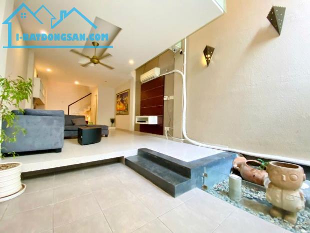 Bán nhà Lê Lai-ngay cv 23/9+Metro-ngang 4.2m-5PN-giá tốt