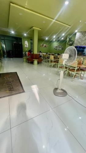 HIẾM MẶT TIỀN THỤC NGUYỄN CHÍ THANH KHÁCH SẠN 5TẦNG (15x22)GẦN 300M2 DÒNG TIỀN 100/TH - 1