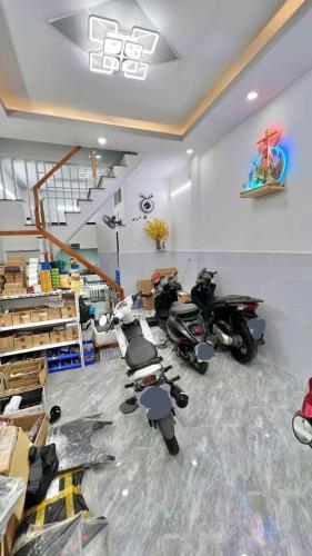 (468) BÁN CĂN NHÀ SÁT SÂN BAY QUỐC TẾ. TÂN SƠN NHẤT. PHƯỜNG 2, QUẬN TÂN BÌNH. - Giá 12ty. - 2