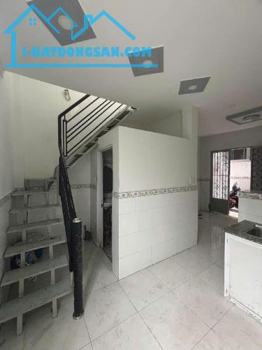 Bán nhà 2 tầng ngay Gò Mây, Nguyễn Thị Tú, 24m2, giá chỉ 2,02 tỷ - 2