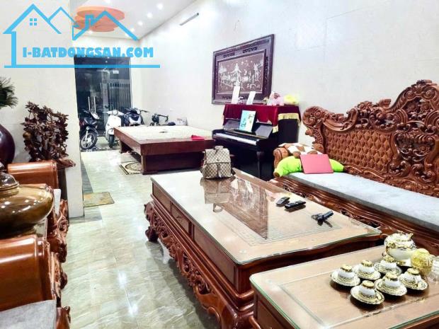 Bán nhà phố Trần Khát Chân 67/80m2, xây dựng kiên cố, mặt tiền 4,2m2 - 1