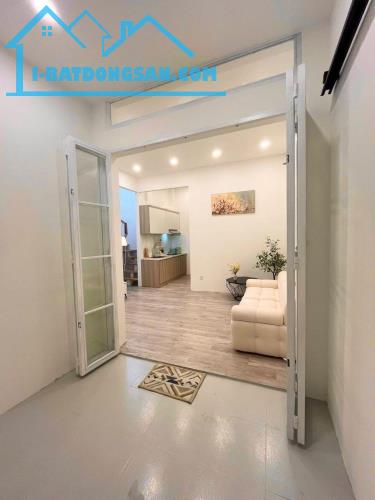 Cần bán gấp nhà quận 7 do ngộp tiền lãi