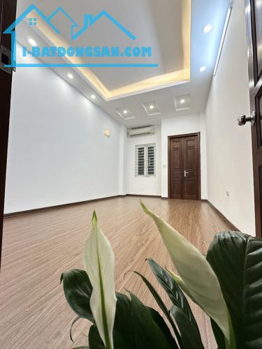 BÁN NHÀ HOÀNG MAI – Ô TÔ ĐỖ CỬA – NGÕ THÔNG TỨ PHÍA – NHÀ ĐẸP Ở LUÔN – GIÁ 6.6 TỶ - 2