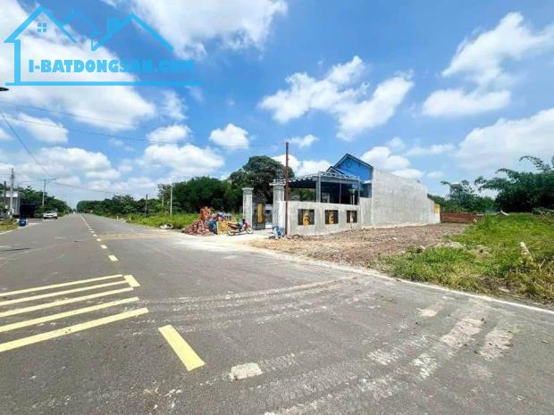 CẦN BÁN GẤP LÔ ĐẤT(260,5m2) MẶT TIỀN QL 14 Vào 800M,SHR,DÂN CƯ HIỆN HỮU,SÁT CHỢ,UBNN,395TR