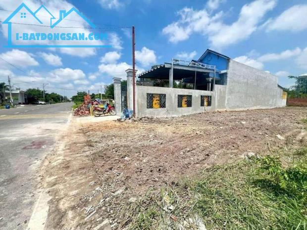 CẦN BÁN GẤP LÔ ĐẤT(260,5m2) MẶT TIỀN QL 14 Vào 800M,SHR,DÂN CƯ HIỆN HỮU,SÁT CHỢ,UBNN,395TR - 1