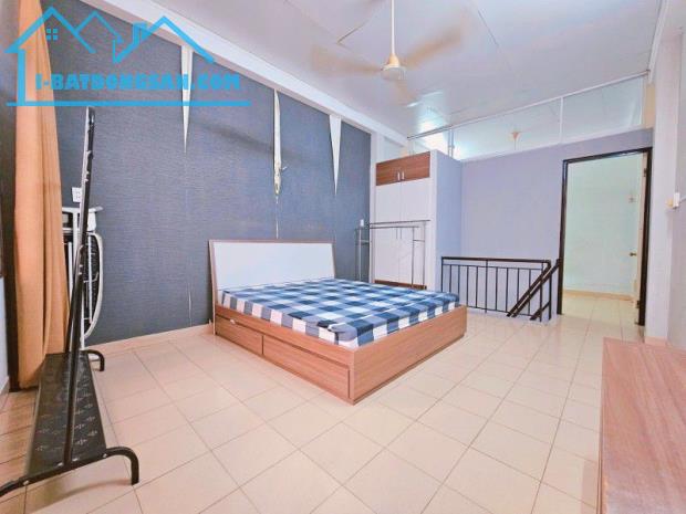BÁN NHÀ HẺM RỘNG, XE HƠI ĐẬU CÁCH NHÀ 50m – ĐƯỜNG NƠ TRANG LONG, P.13, BÌNH THẠNH GIÁ - 2