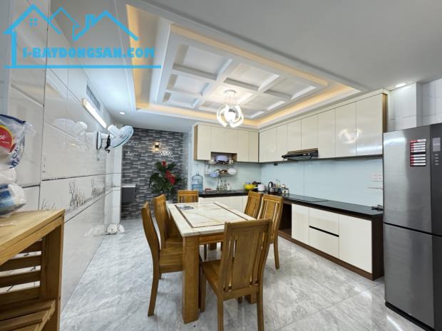 BÁN NHÀ 5 TẦNG HẺM NGUYỄN DUY CUNG, PHƯỜNG 12 , GÒ VẤP , DT90M , GIÁ 11 TỶ - 3