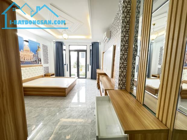 BÁN NHÀ 5 TẦNG HẺM NGUYỄN DUY CUNG, PHƯỜNG 12 , GÒ VẤP , DT90M , GIÁ 11 TỶ - 5