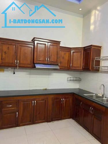 🏡 BẤT NGỜ! CĂN NHÀ PHỐ MỄ TRÌ - TIỀM NĂNG "VÀNG" - 2