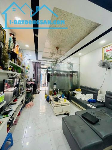 Bán nhà Hẻm Hoàng Hoa Thám, giao Nguyễn Thượng Hiền, 4x20m, 4 Tầng, 5PN, 9.5 tỷ.