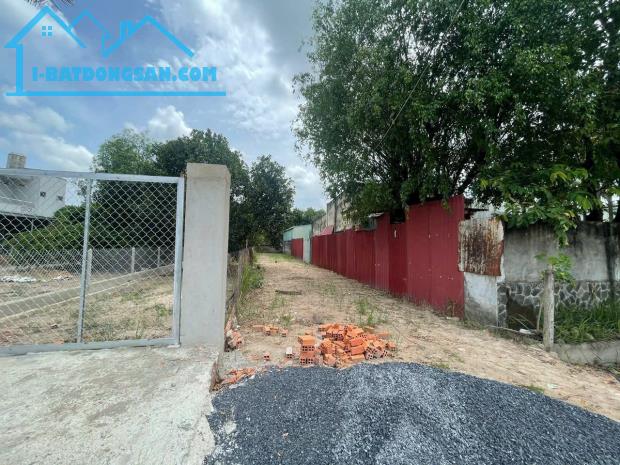 Cần bán lô đát mặt tiền đường Lê Thị Ngà, Phước Vĩnh An, 216m2, có 125m2 thổ cư - 2