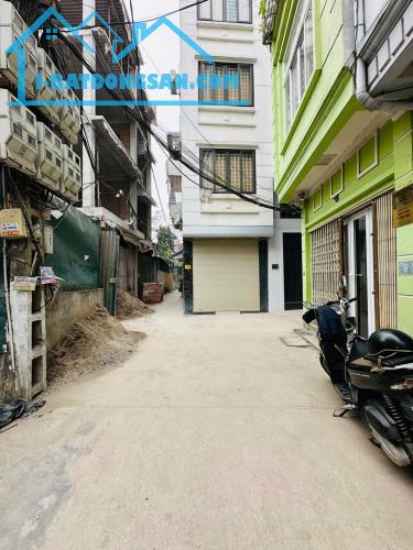 Ô tô, 95m2 đường Ngọc Hồi, Thanh Trì, siêu rẻ giá chỉ 7.3 tỷ